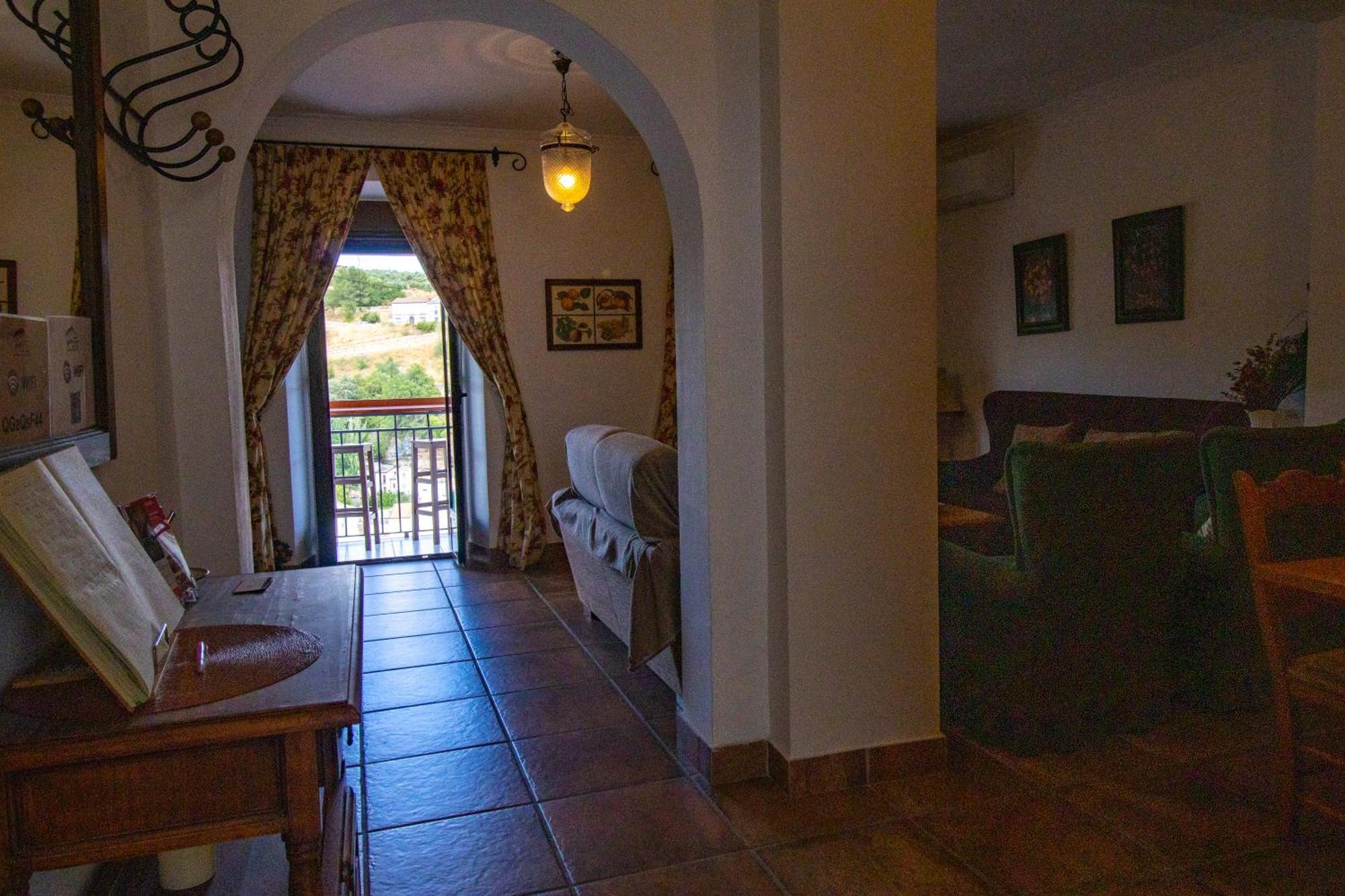 La Casa De La Lela Villa Setenil De Las Bodegas Rom bilde