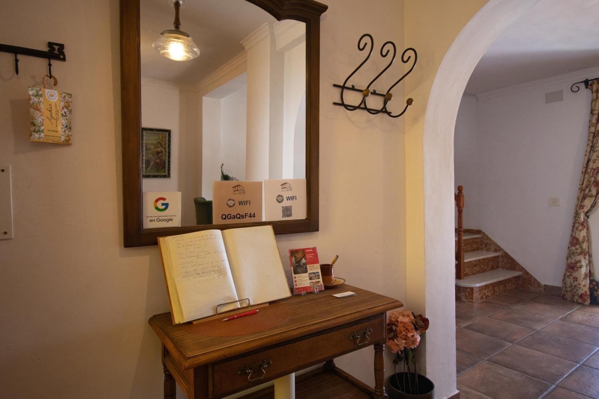 La Casa De La Lela Villa Setenil De Las Bodegas Rom bilde